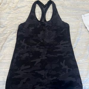 Lululemon Black Camo racerback tank